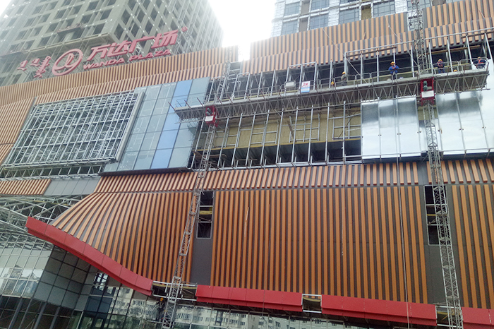 ������˹�f�_�V��Ļ�����b